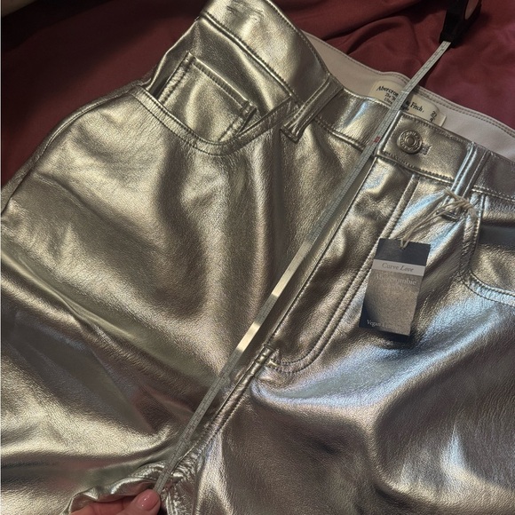 ABERCROMBIE & FITCH Silver Metallic Pants- 90s straight, high rise, curve love! - Picture 4 of 9